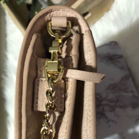 SOLD Tory Burch Crossbody Bag - Picture 5 of 8